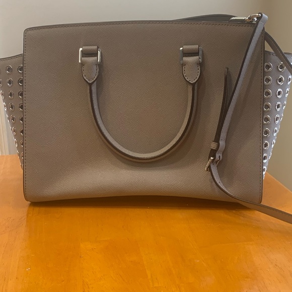 Michael Kors Grey Shoulderbag - Picture 3 of 6
